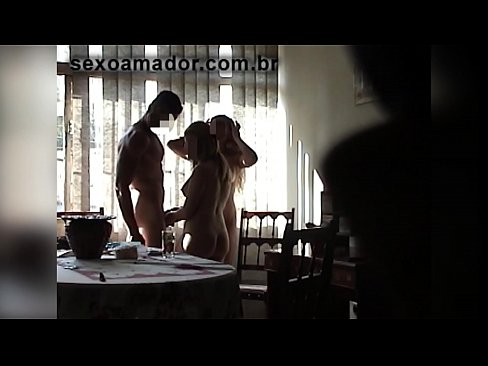 ❤️ Amigos sexuais convidam um homem gigante e uma ménage à trois com ele ️❌ Porno em nós pt-br.sex78.ru